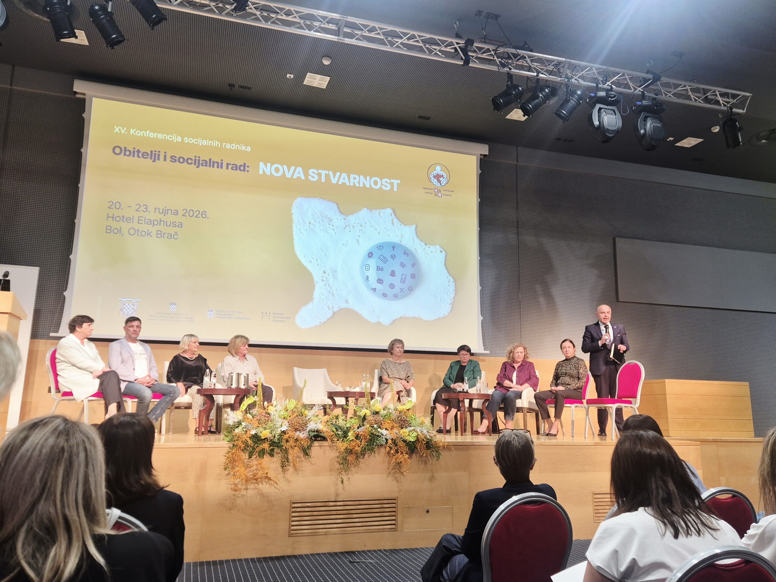 <strong>XV. Konferenciji socijalnih radnika</strong>
